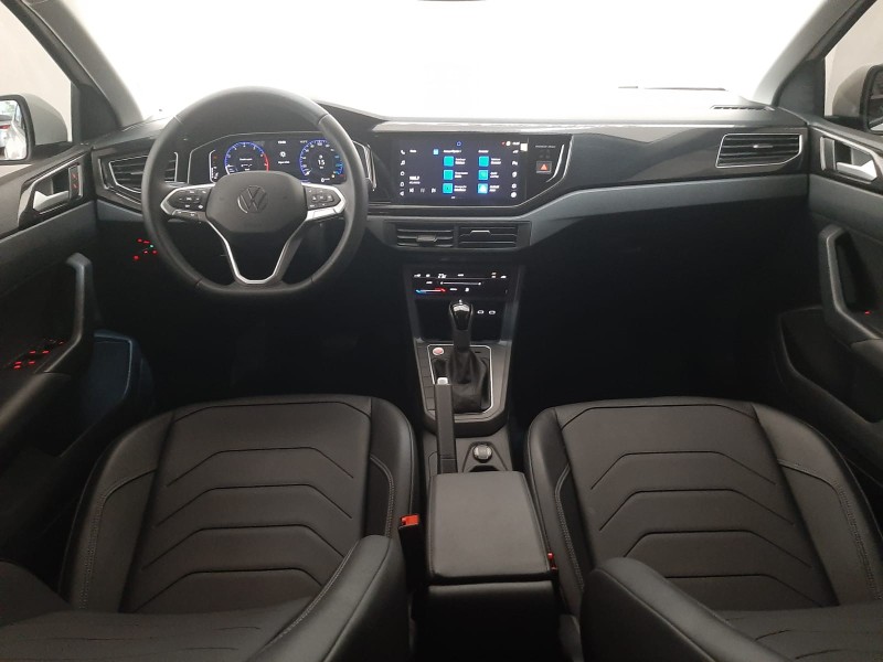 POLO 1.0 170 TSI 12V HIGHLINE FLEX 4P AUTOMÁTICO - 2025 - CAXIAS DO SUL