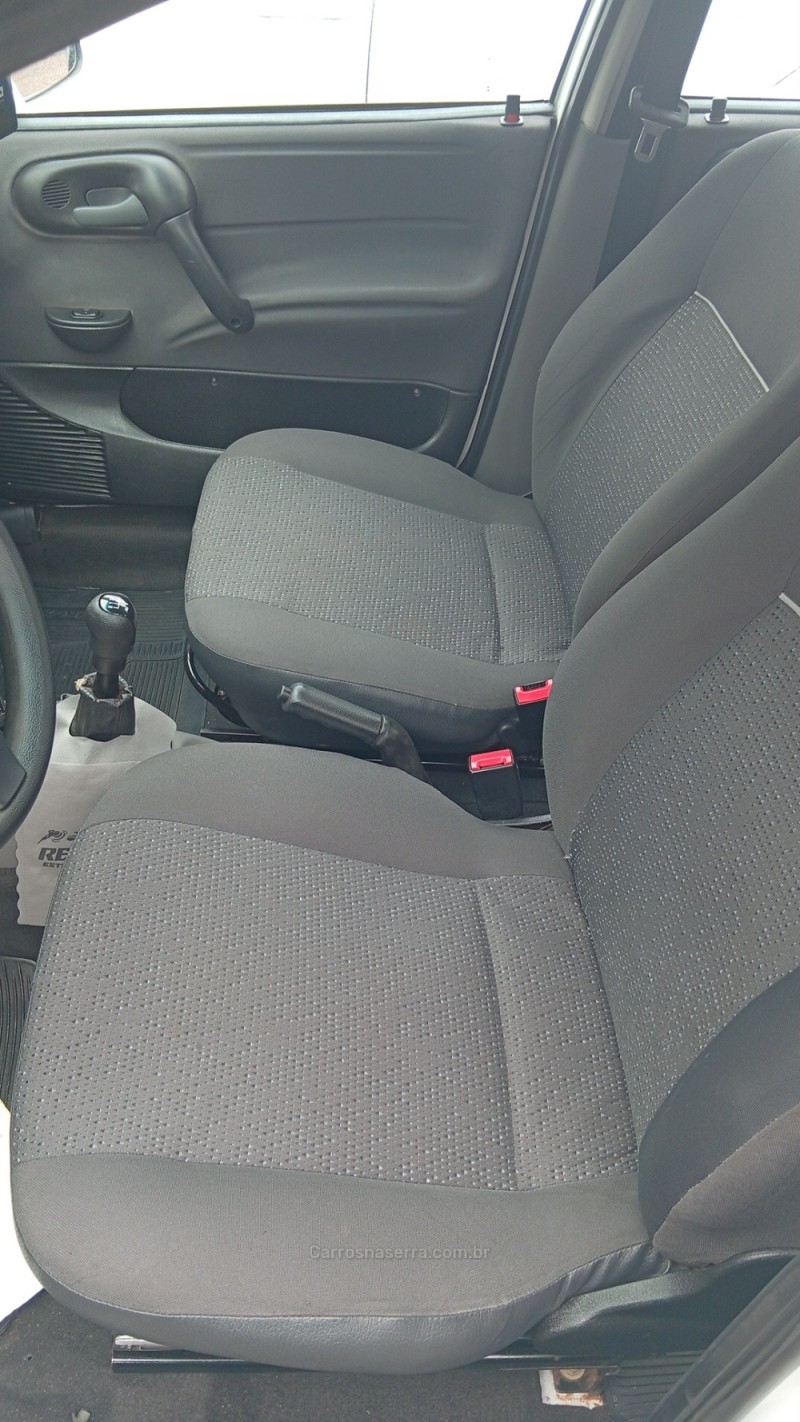 CLASSIC 1.0 VHC LS 8V FLEX 4P MANUAL - 2014 - BOM RETIRO DO SUL