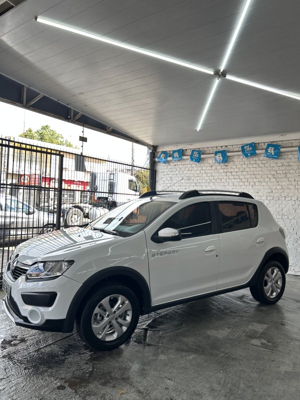 SANDERO 1.6 STEPWAY 16V FLEX 4P MANUAL - 2017 - CAXIAS DO SUL