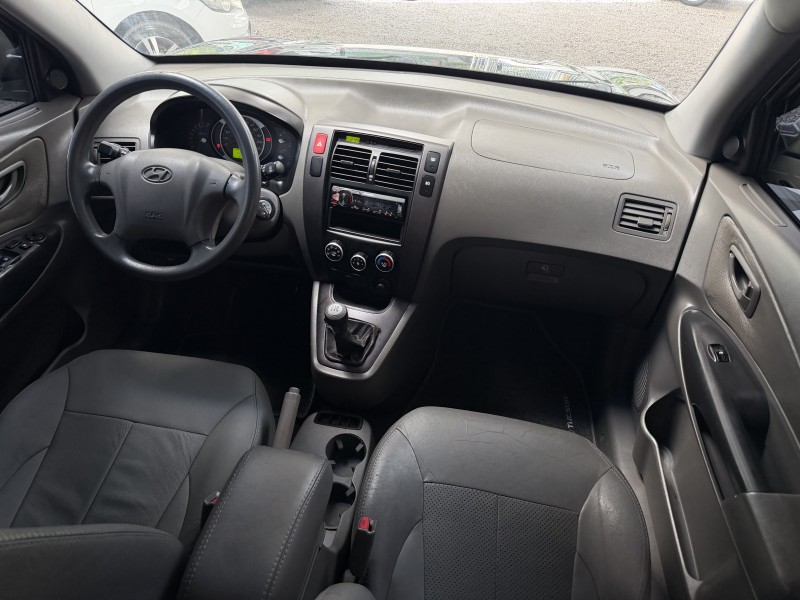 TUCSON 2.0 MPFI GL 16V 142CV 2WD GASOLINA 4P MANUAL - 2008 - CAXIAS DO SUL