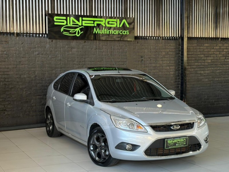 FOCUS 2.0 TITANIUM HATCH 16V FLEX 4P AUTOMÁTICO - 2013 - CAXIAS DO SUL