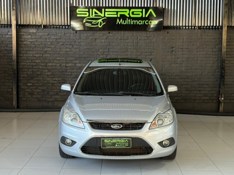 FOCUS 2.0 TITANIUM HATCH 16V FLEX 4P AUTOMÁTICO - 2013 - CAXIAS DO SUL