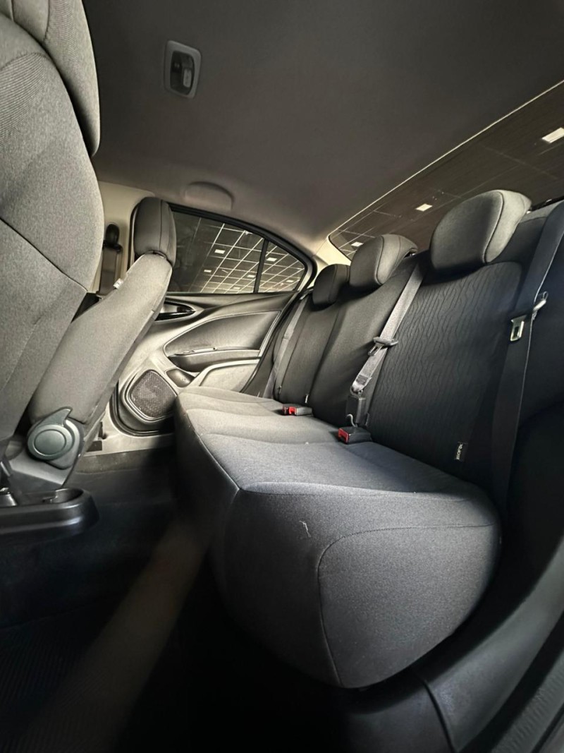 CRONOS 1.3 DRIVE 8V FLEX 4P MANUAL - 2023 - SãO LEOPOLDO