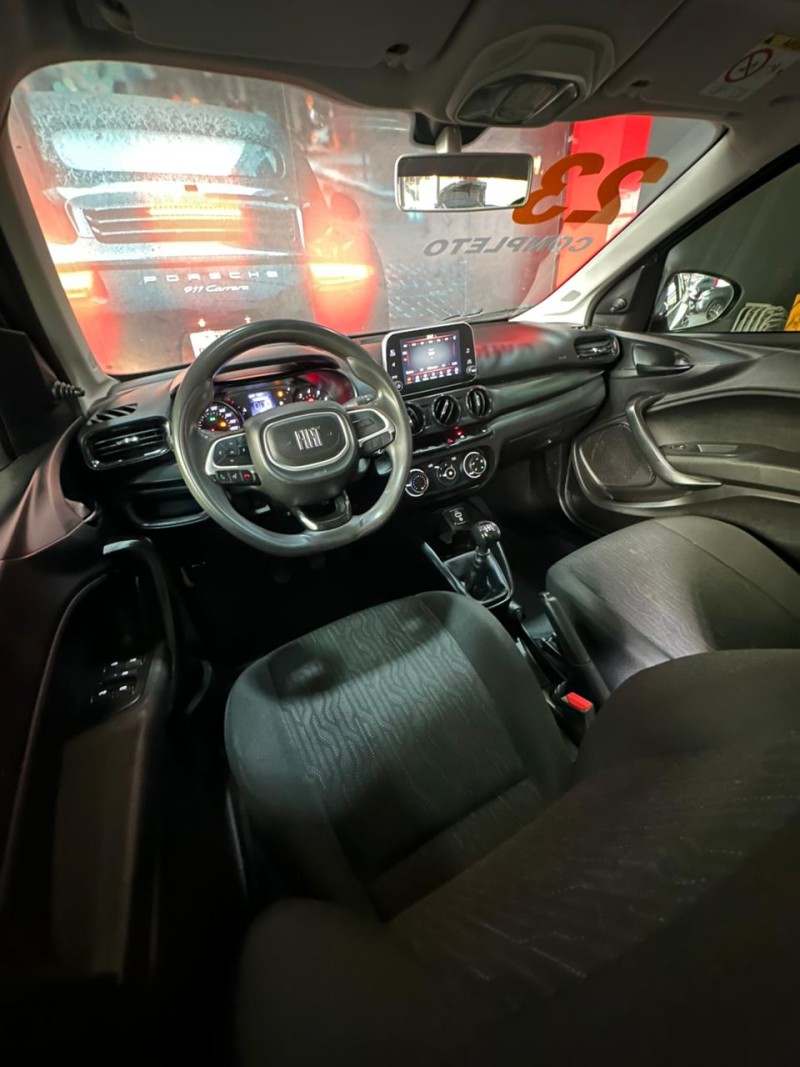 CRONOS 1.3 DRIVE 8V FLEX 4P MANUAL - 2023 - SãO LEOPOLDO