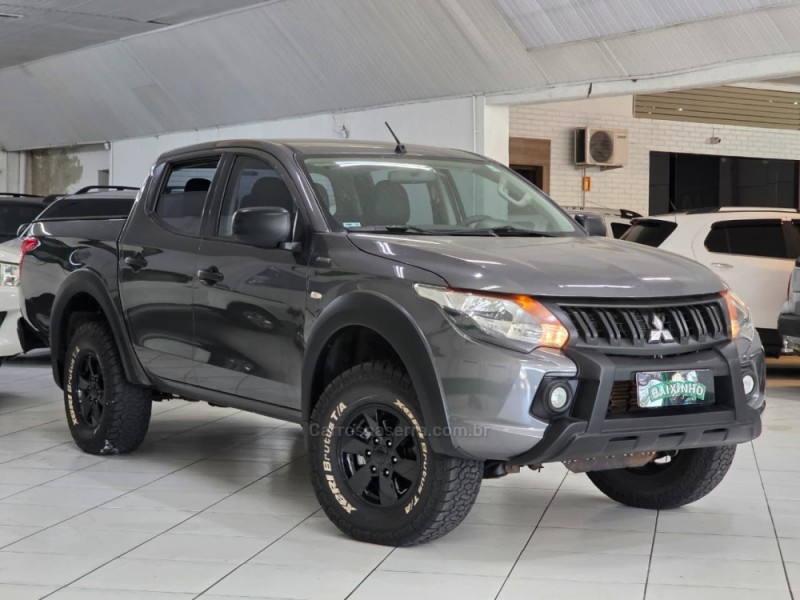 L200 TRITON 2.4 16V SPORT GLX OUTDOOR CD TURBO 4X4 DIESEL 4P MANUAL - 2023 - SAPUCAIA DO SUL