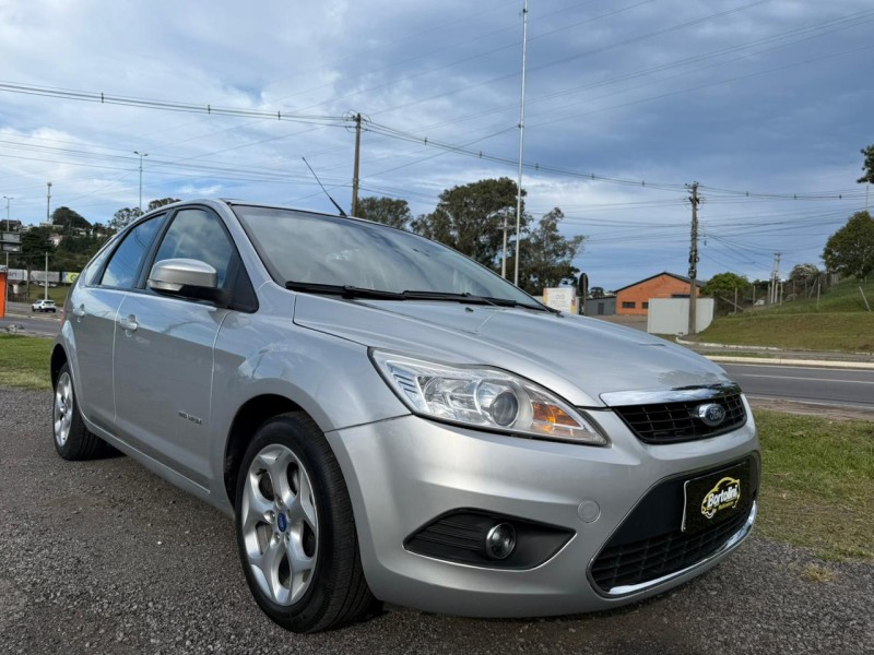 FOCUS 2.0 TITANIUM 16V FLEX 4P AUTOMÁTICO - 2011 - FARROUPILHA