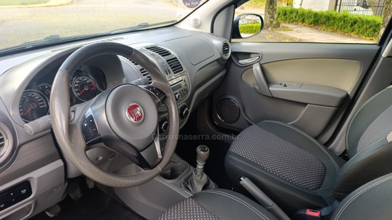 GRAND SIENA 1.6 MPI ESSENCE 16V FLEX 4P MANUAL - 2015 - CAXIAS DO SUL