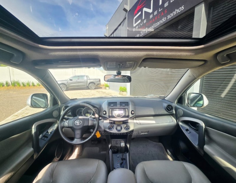 RAV4 2.0 4X4 16V GASOLINA 4P AUTOMÁTICO - 2011 - LAJEADO