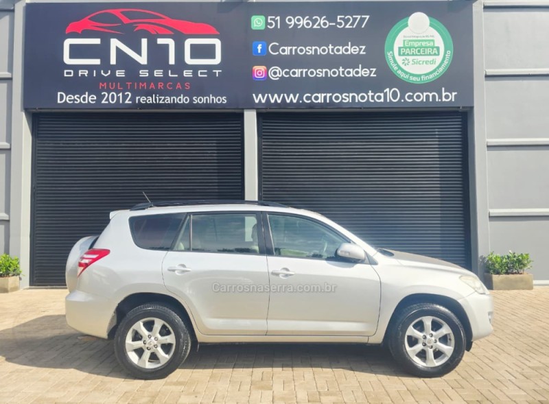 RAV4 2.0 4X4 16V GASOLINA 4P AUTOMÁTICO - 2011 - LAJEADO