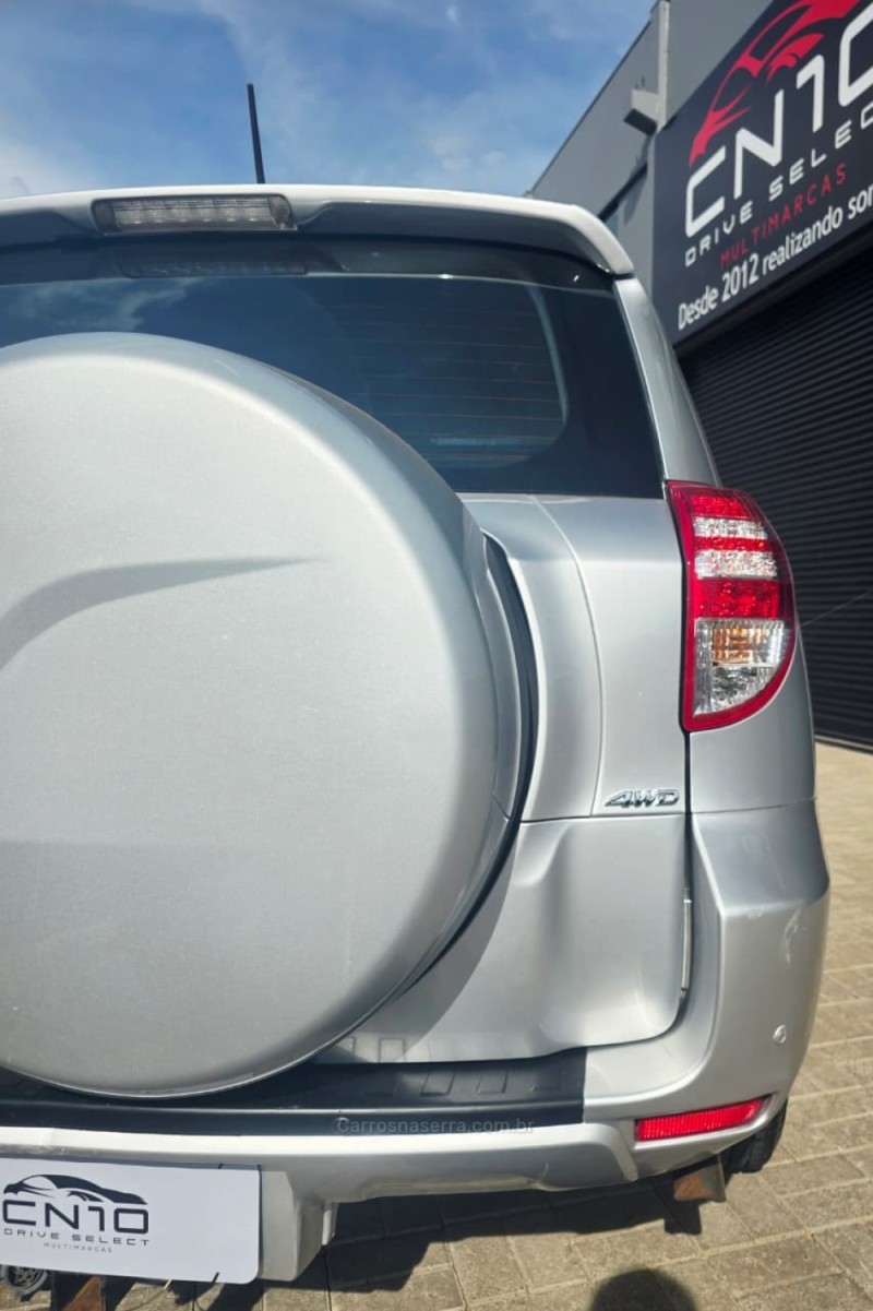 RAV4 2.0 4X4 16V GASOLINA 4P AUTOMÁTICO - 2011 - LAJEADO