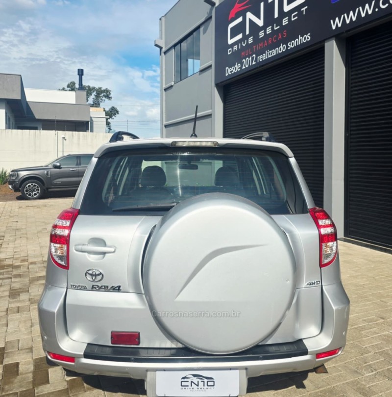 RAV4 2.0 4X4 16V GASOLINA 4P AUTOMÁTICO - 2011 - LAJEADO