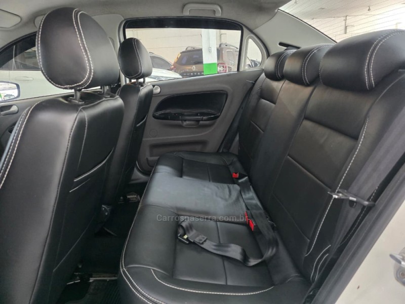 VOYAGE 1.6 MI COMFORTLINE 8V FLEX 4P MANUAL - 2018 - SAPUCAIA DO SUL