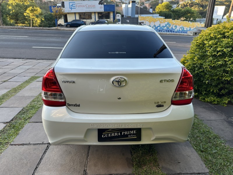 ETIOS 1.5 XS SEDAN 16V FLEX 4P AUTOMÁTICO - 2018 - CAXIAS DO SUL