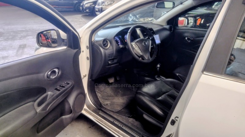 VERSA 1.6 16V SL FLEXSTART FLEX 4P AUTOMÁTICO - 2017 - CAXIAS DO SUL