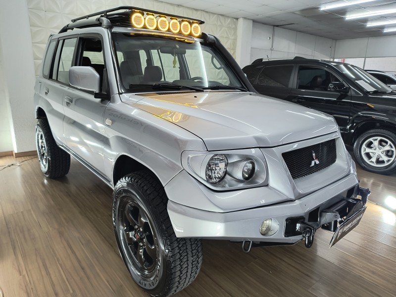 PAJERO TR4 2.0 4X4 16V 133CV FLEX 4P MANUAL - 2008 - CAXIAS DO SUL