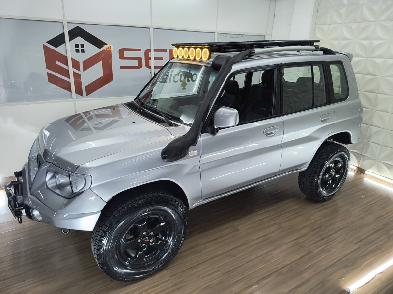 PAJERO TR4 2.0 4X4 16V 133CV FLEX 4P MANUAL - 2008 - CAXIAS DO SUL