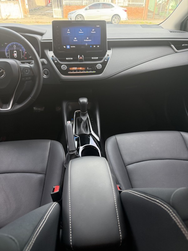 COROLLA 2.0 XEI 16V FLEX 4P AUTOMÁTICO - 2024 - CAXIAS DO SUL