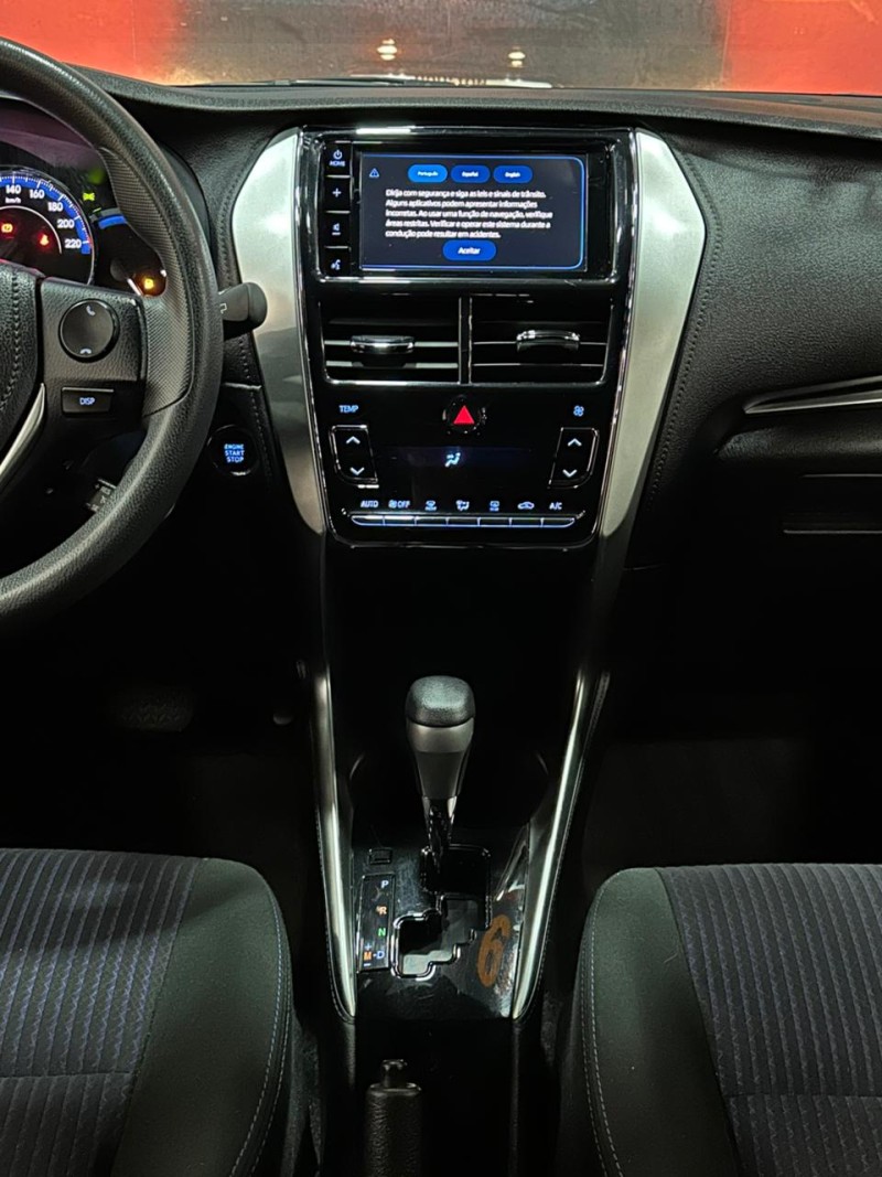 YARIS 1.3 16V FLEX XL PLUS TECH MULTIDRIVE17 - 2019 - SãO LEOPOLDO