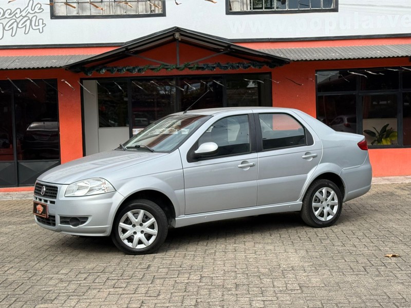 SIENA 1.0 MPI EL 8V FLEX 4P MANUAL - 2012 - CANELA