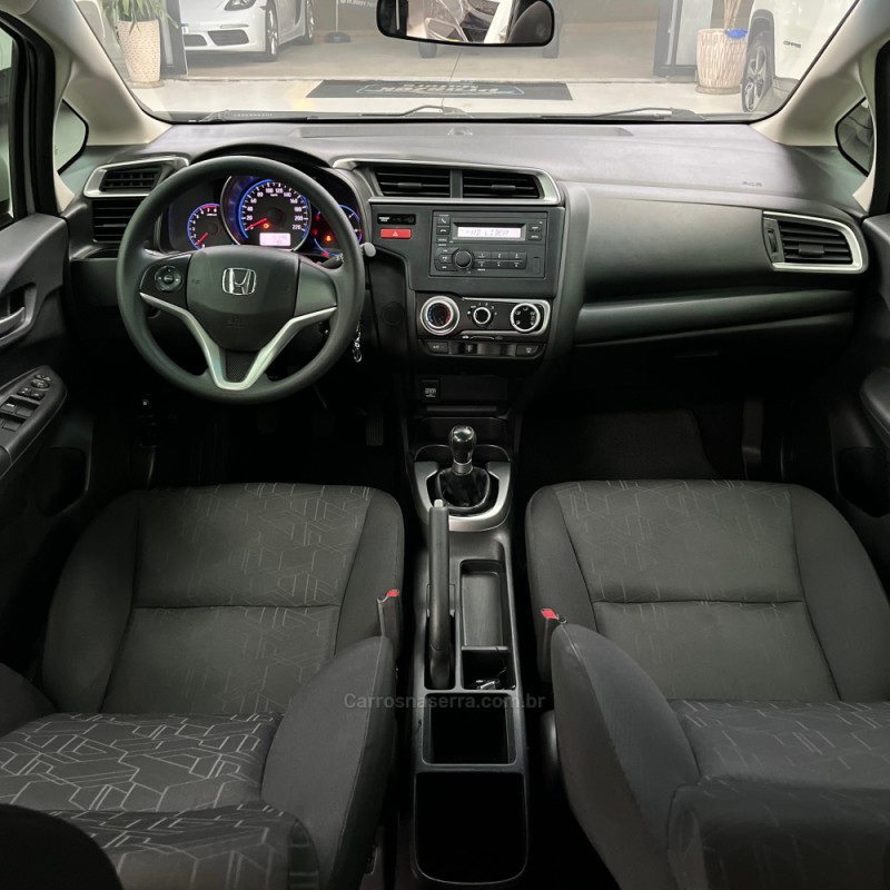 FIT 1.5 LX 16V FLEX 4P MANUAL - 2017 - CANOAS