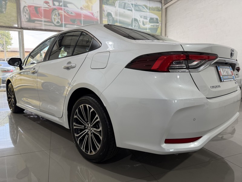 COROLLA 2.0 ALTIS PREMIUM 16V FLEX 4P AUTOMÁTICO - 2022 - CAXIAS DO SUL