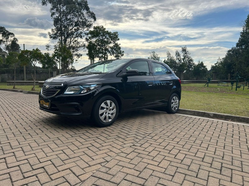 ONIX 1.4 MPFI LT 8V FLEX 4P MANUAL - 2013 - CANELA