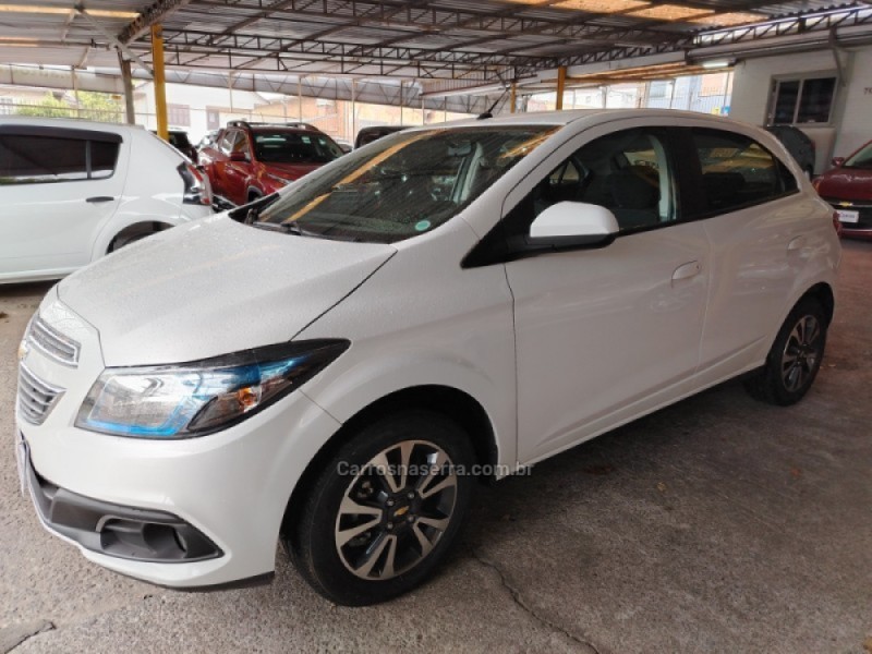 ONIX 1.4 MPFI LTZ 8V FLEX 4P MANUAL - 2016 - CAXIAS DO SUL