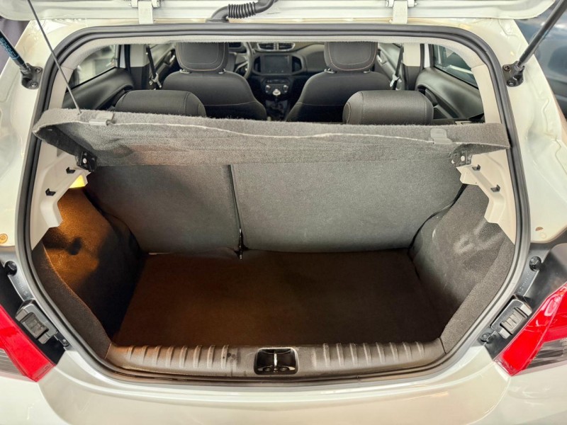 ONIX 1.4 MPFI LTZ 8V FLEX 4P MANUAL - 2014 - CAXIAS DO SUL