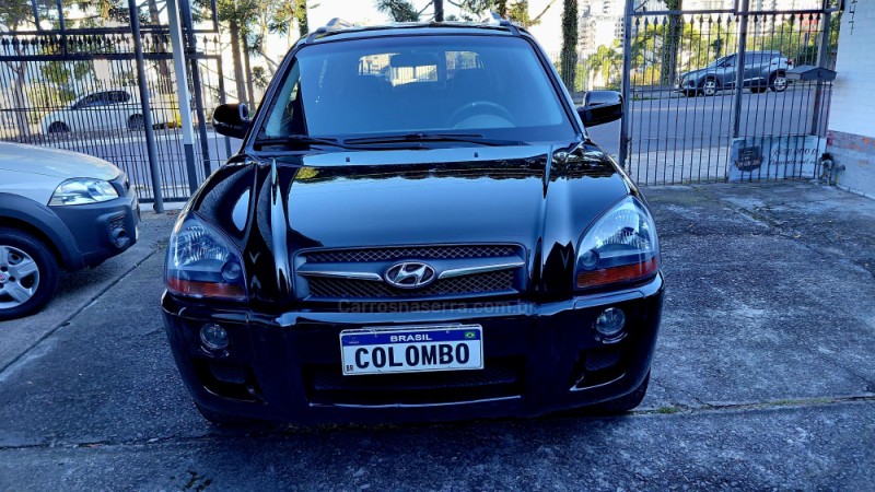 TUCSON 2.0 MPFI GLS TOP 16V 143CV 2WD FLEX 4P AUTOMÁTICO - 2015 - CAXIAS DO SUL