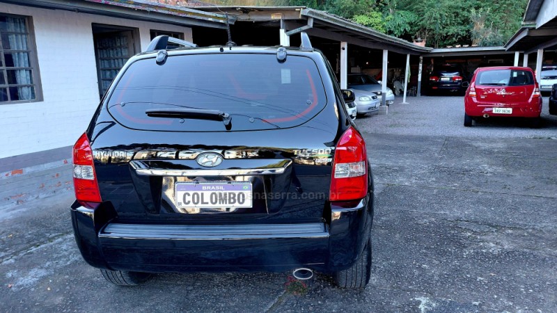TUCSON 2.0 MPFI GLS TOP 16V 143CV 2WD FLEX 4P AUTOMÁTICO - 2015 - CAXIAS DO SUL