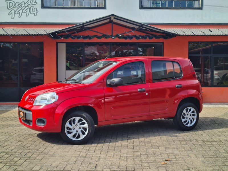 UNO 1.0 EVO VIVACE 8V FLEX 4P MANUAL - 2013 - CANELA