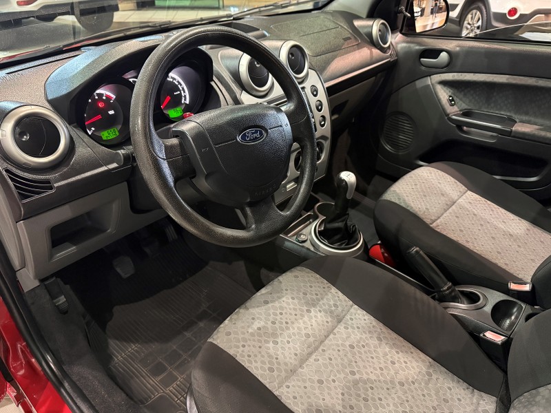 FIESTA 1.0 ROCAM 8V FLEX 4P MANUAL - 2014 - FARROUPILHA