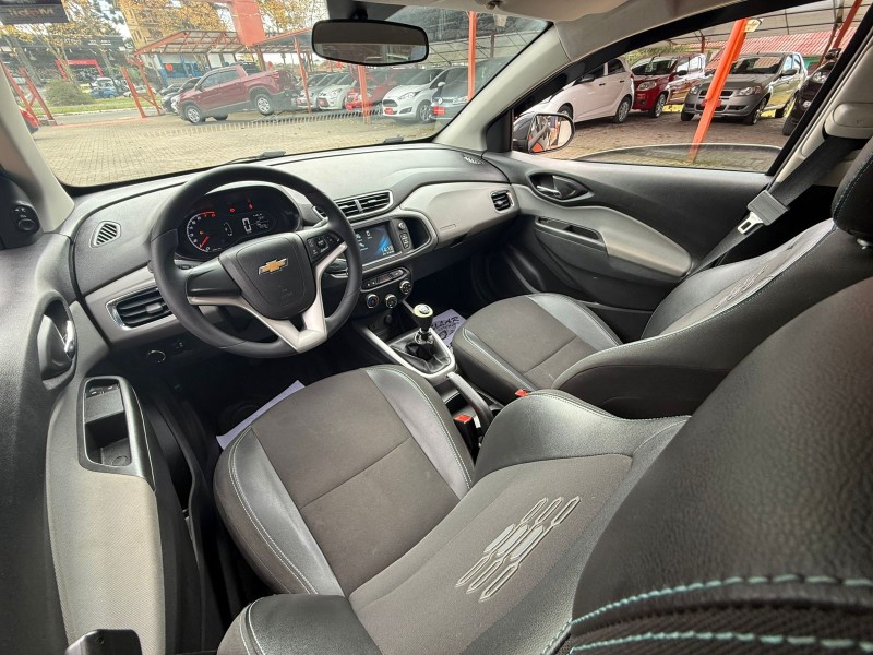ONIX 1.0 LT 12V FLEX 4P MANUAL - 2019 - CANELA