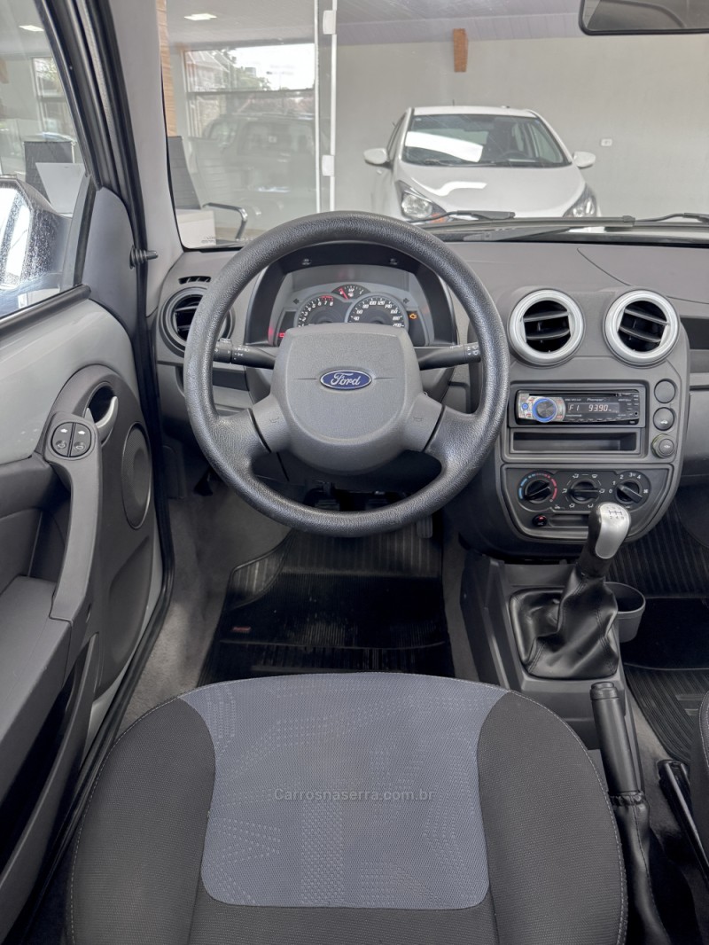 KA 1.0 MPI CLASS 8V FLEX 2P MANUAL - 2013 - VILA FLORES