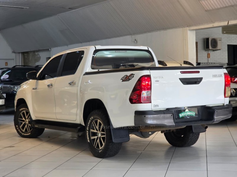 HILUX 2.8 4X4 CD 8V DIESEL 4P MANUAL - 2020 - SAPUCAIA DO SUL