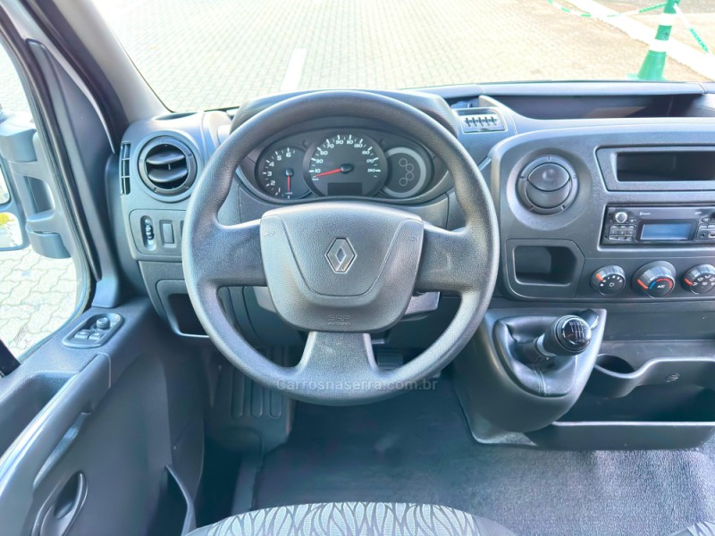 MASTER 2.3 DCI CHASSI CABINE L2H1 16V DIESEL 2P MANUAL - 2022 - ESTâNCIA VELHA