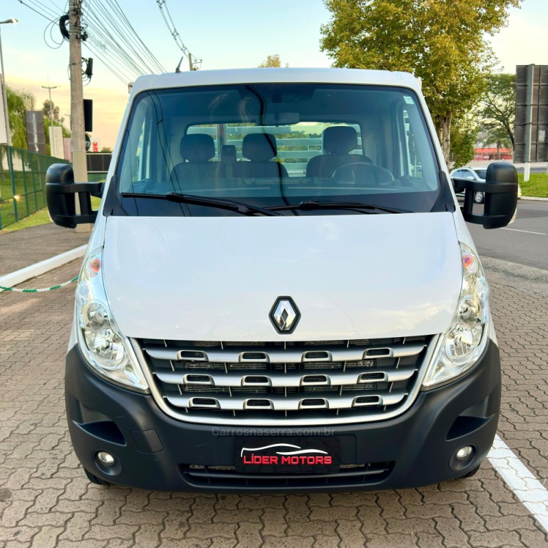 MASTER 2.3 DCI CHASSI CABINE L2H1 16V DIESEL 2P MANUAL - 2022 - ESTâNCIA VELHA