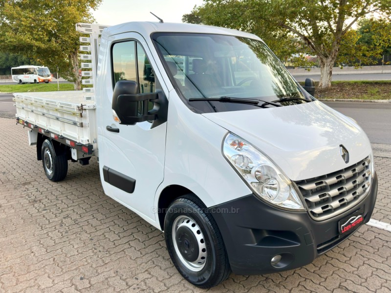 MASTER 2.3 DCI CHASSI CABINE L2H1 16V DIESEL 2P MANUAL - 2022 - ESTâNCIA VELHA