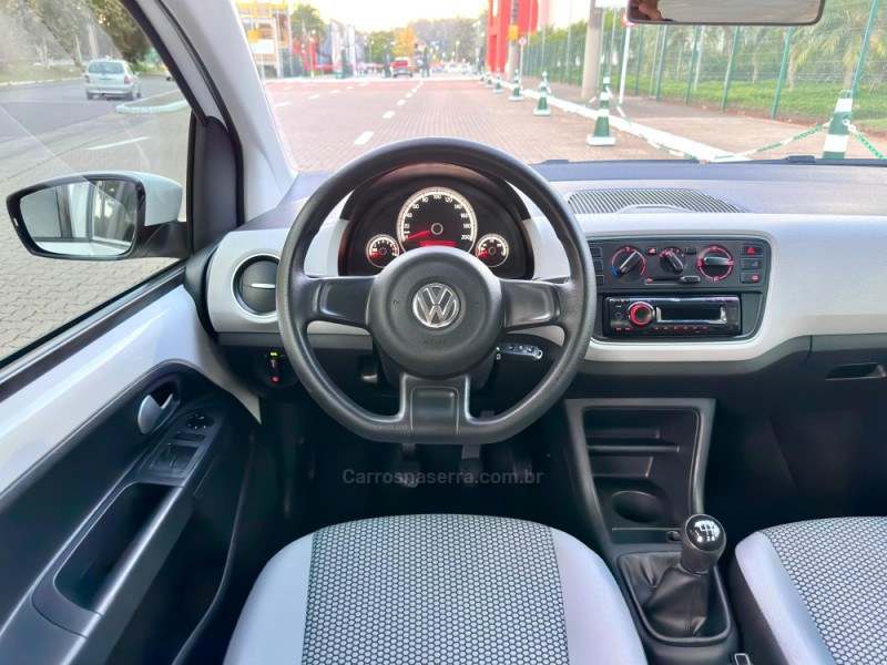 UP 1.0 MPI MOVE UP 12V FLEX 4P MANUAL - 2016 - ESTâNCIA VELHA