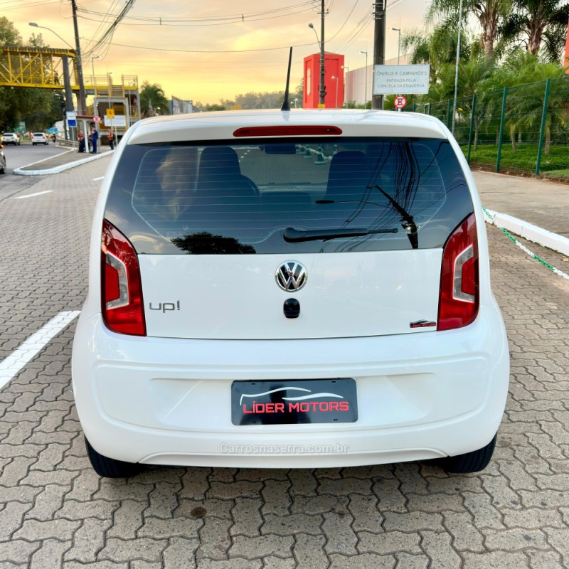 UP 1.0 MPI MOVE UP 12V FLEX 4P MANUAL - 2016 - ESTâNCIA VELHA