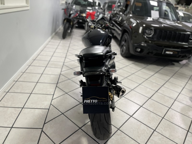 CB 600F HORNET - 2011 - BENTO GONçALVES