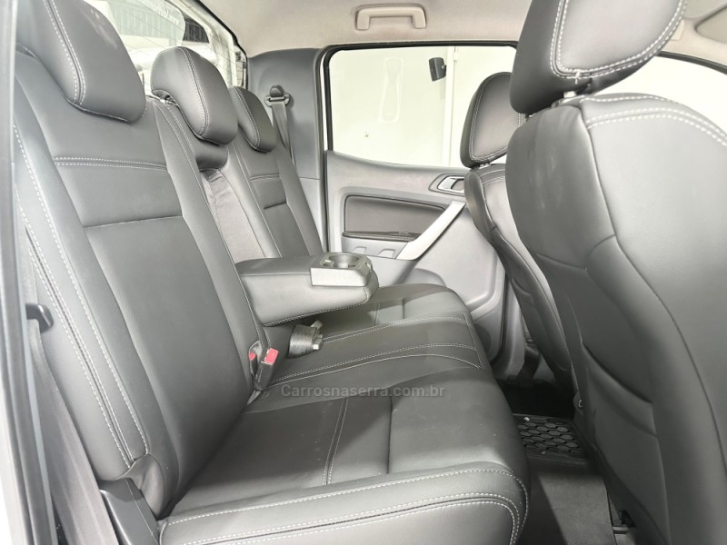 RANGER 2.5 XLT 4X2 CD 16V FLEX 4P MANUAL - 2015 - NOVO HAMBURGO
