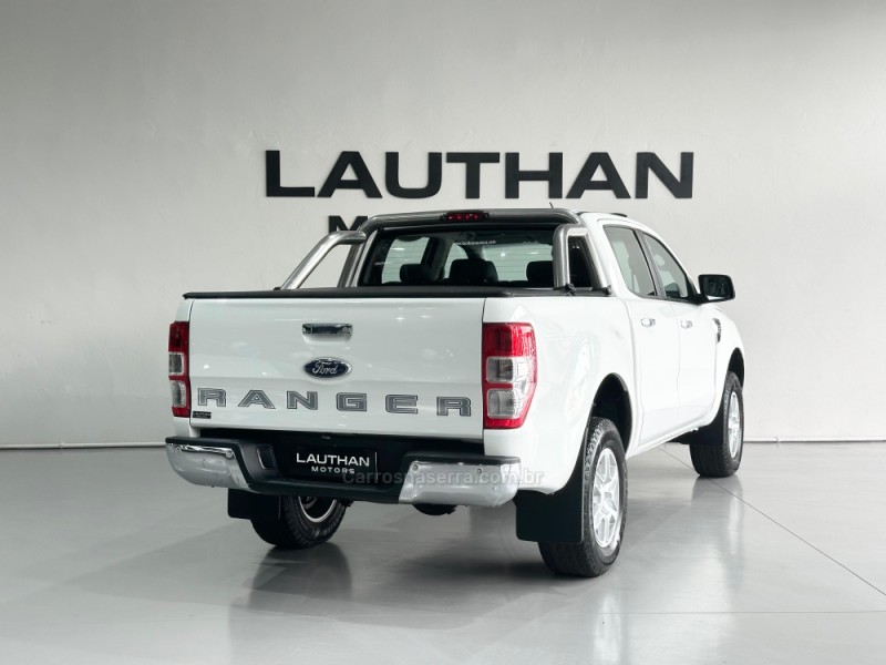 RANGER 2.5 XLT 4X2 CD 16V FLEX 4P MANUAL - 2015 - NOVO HAMBURGO