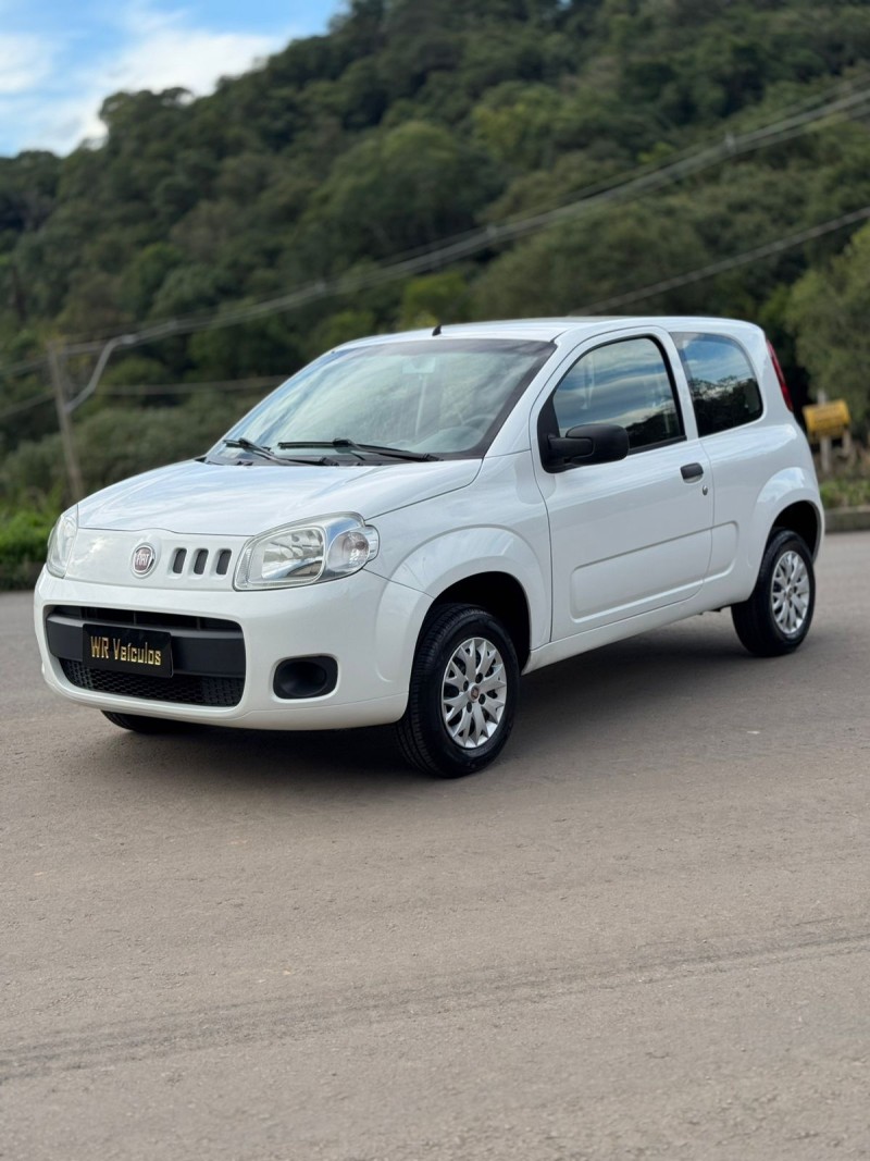 UNO 1.0 EVO VIVACE 8V FLEX 2P MANUAL - 2014 - BENTO GONçALVES