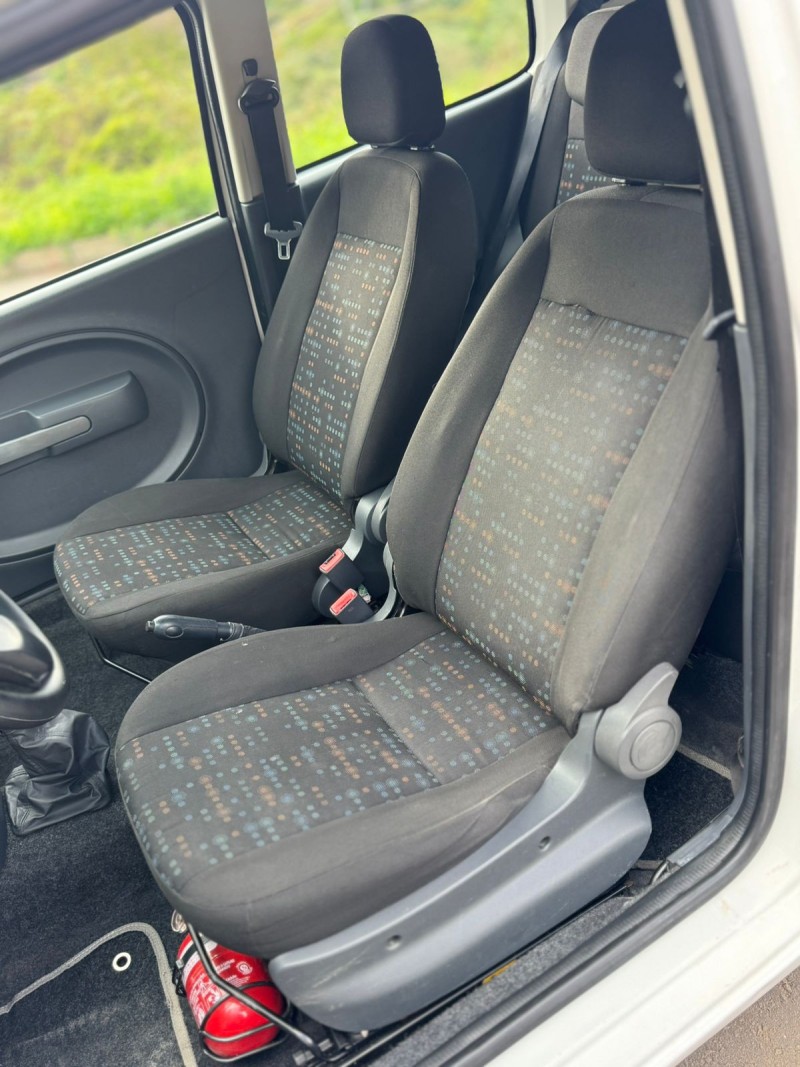UNO 1.0 EVO VIVACE 8V FLEX 2P MANUAL - 2014 - BENTO GONçALVES