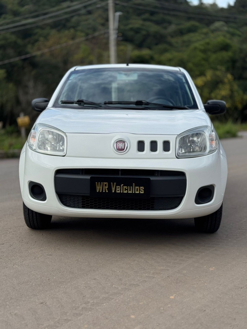 UNO 1.0 EVO VIVACE 8V FLEX 2P MANUAL - 2014 - BENTO GONçALVES