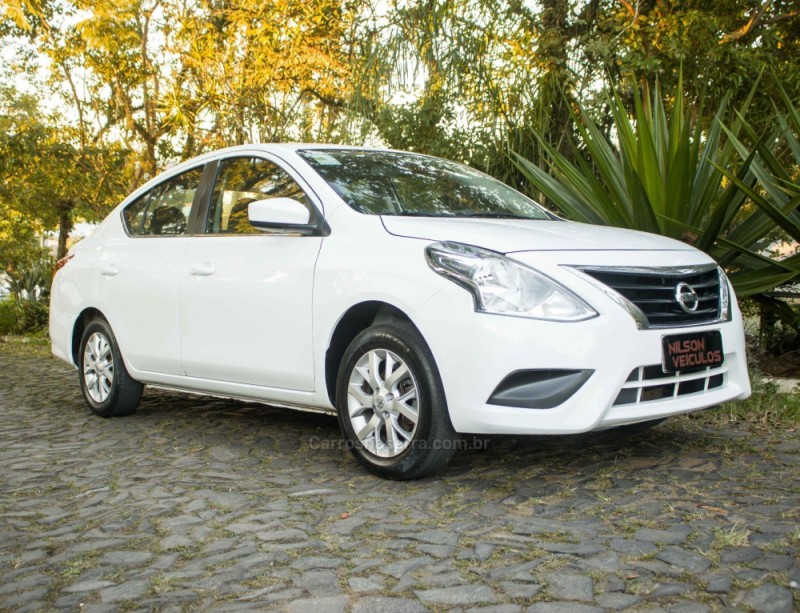 VERSA 1.6 16V FLEX SL 4P MANUAL - 2016 - NOVO HAMBURGO