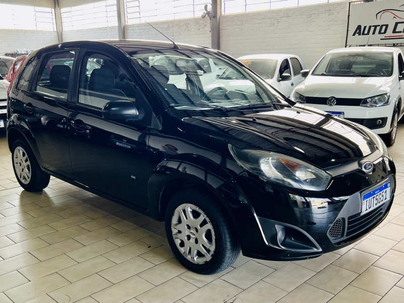 FIESTA 1.0 MPI CLASS 8V FLEX 4P MANUAL - 2014 - CAXIAS DO SUL