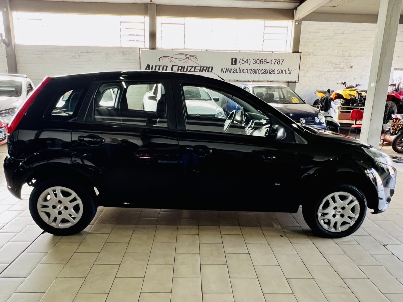 FIESTA 1.0 MPI CLASS 8V FLEX 4P MANUAL - 2014 - CAXIAS DO SUL