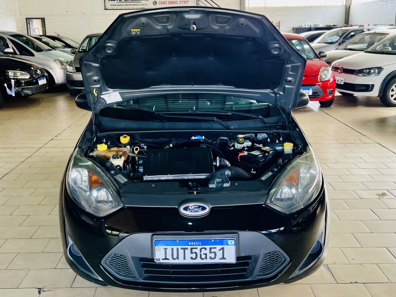 FIESTA 1.0 MPI CLASS 8V FLEX 4P MANUAL - 2014 - CAXIAS DO SUL